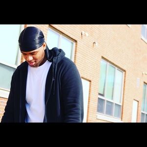 Meet your Posher, Dion